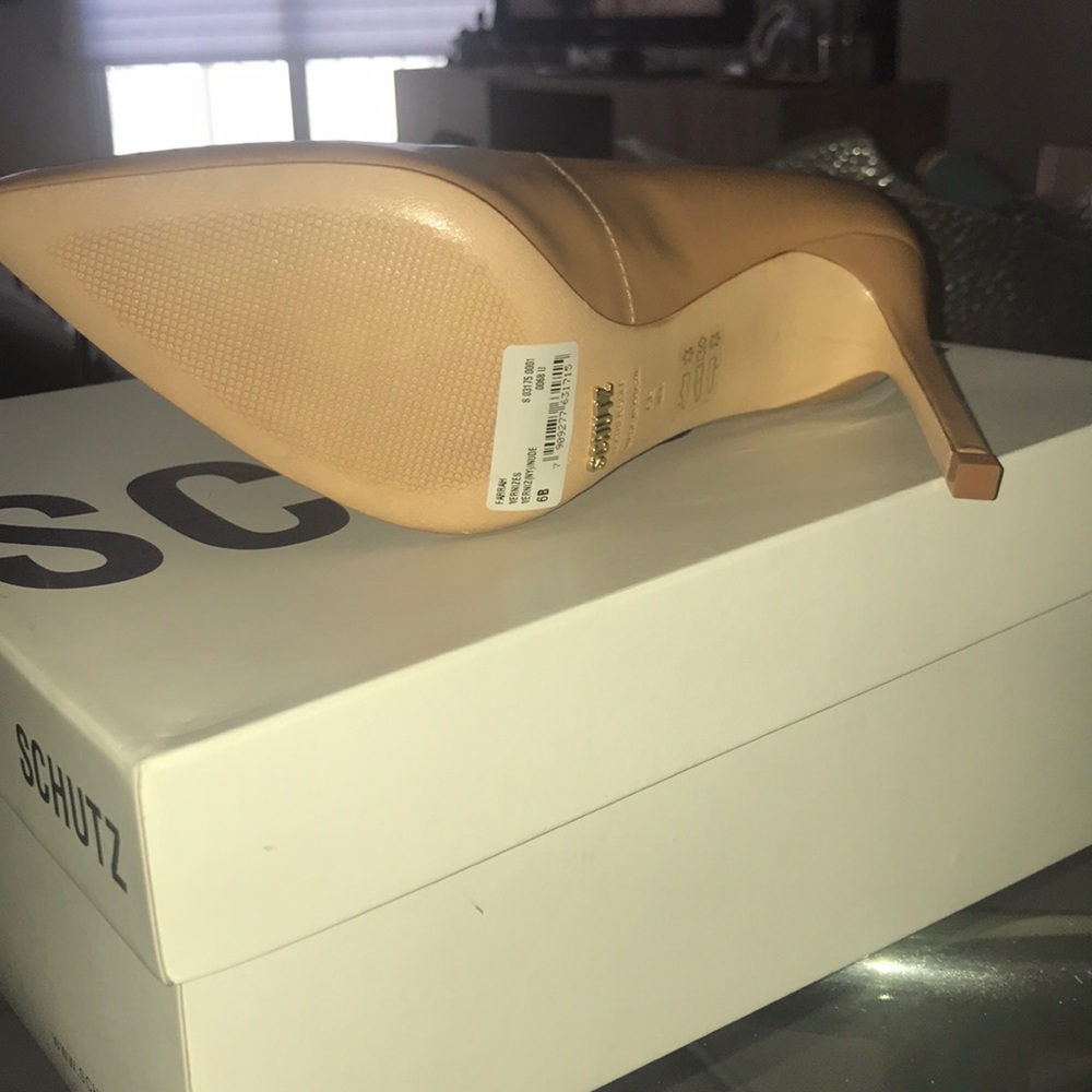 Schutz Farrah Pump Verniz Nude - Picture 3 of 3